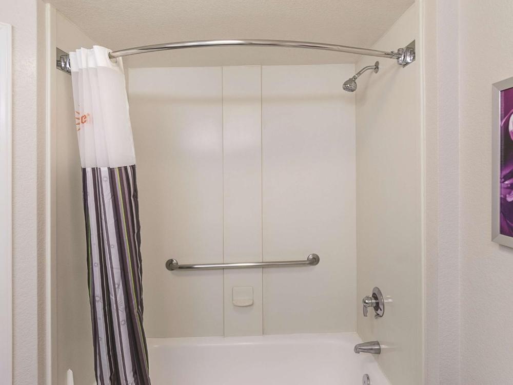 La Quinta Inn & Suites by Wyndham Little Rock North - Mccain Mall